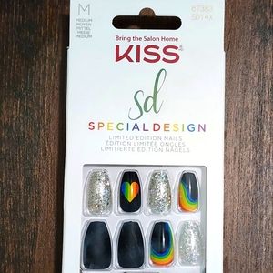 KISS Limited Edition Special Design Glue on nails